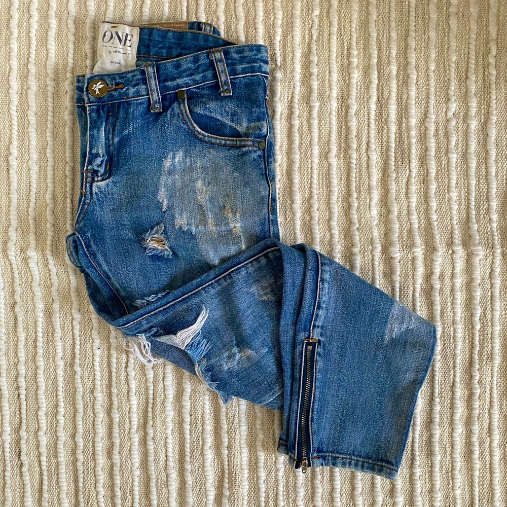 *Rare Find* 
Ripped - Straight Leg - ONE Jeans